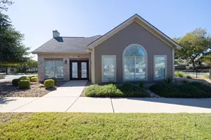 30 Wildwood Dr, Georgetown, TX 78633 - Photo 29