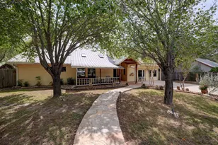 307 River Oaks Dr, Wimberley, TX 78676 - Photo 5