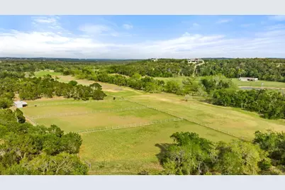 2560 Bell Springs Road, Dripping Springs, TX 78620 - Photo 9