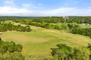 2560 Bell Springs Rd, Dripping Springs, TX 78620 - Photo 9