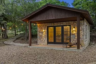 2560 Bell Springs Rd, Dripping Springs, TX 78620 - Photo 25