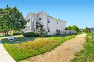 5212 Ingersoll Ln, Austin, TX 78744 - Photo 5