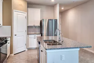 241 Serpens St, Georgetown, TX 78628 - Photo 5