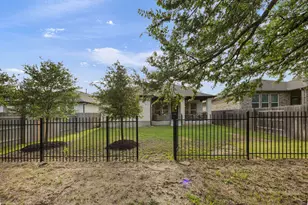 121 Beryl Wy, Dripping Springs, TX 78620 - Photo 31