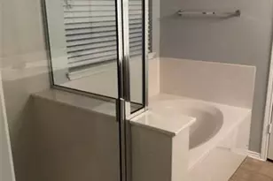 214 Foxglove Dr, Hutto, TX 78634 - Photo 11