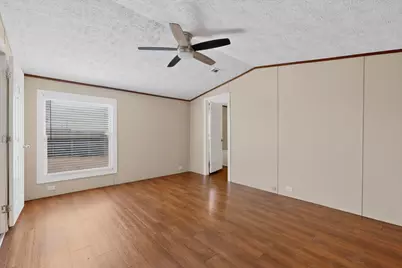 195 Gato Road, Cedar Creek, TX 78612 - Photo 13