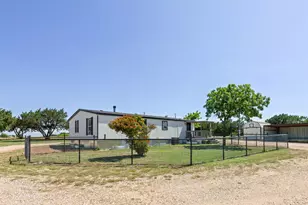930 Co Rd 224, Florence, TX 76527 - Photo 9