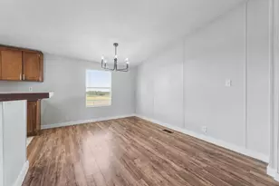 930 Co Rd 224, Florence, TX 76527 - Photo 17