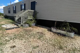 930 Co Rd 224, Florence, TX 76527 - Photo 31