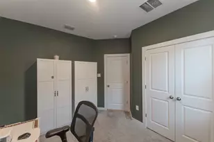 236 Garner, Kyle, TX 78640 - Photo 21