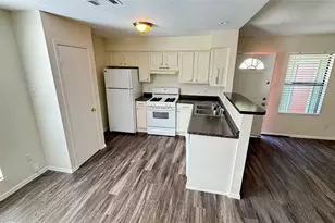 2213 Yellow Jacket Ln, Austin, TX 78741 - Photo 1