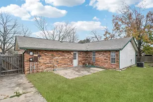 102 Stubblefield Dr, Elgin, TX 78621 - Photo 35