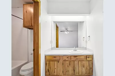 102 Stubblefield Drive, Elgin, TX 78621 - Photo 19