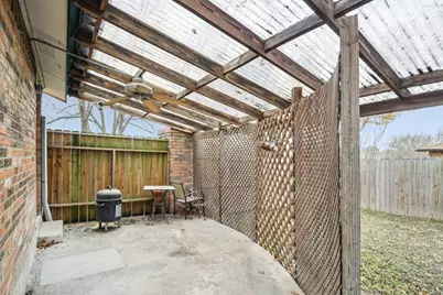 102 Stubblefield Drive, Elgin, TX 78621 - Photo 33