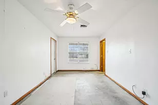 102 Stubblefield Dr, Elgin, TX 78621 - Photo 27