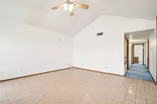 102 Stubblefield Dr, Elgin, TX 78621 - Photo 9