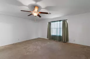 5700 Welsh Way, Del Valle, TX 78617 - Photo 13