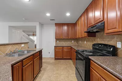 5700 Welsh Way, Del Valle, TX 78617 - Photo 9