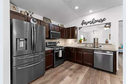 507 Luna Vista Drive, Hutto, TX 78634 - Photo 11