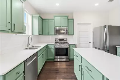 5600 Bonneville Bend, Austin, TX 78744 - Photo 5