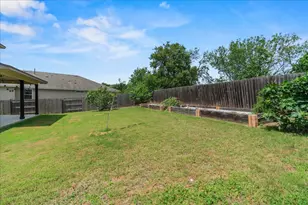 5600 Bonneville Bend, Austin, TX 78744 - Photo 25