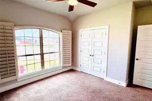 125 Millsaps Ct, Bastrop, TX 78602 - Photo 5