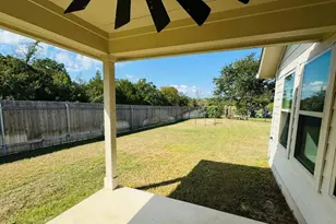 125 Millsaps Ct, Bastrop, TX 78602 - Photo 17