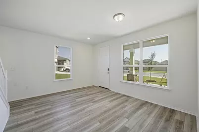 307 Summit Drive, Lockhart, TX 78644 - Photo 3