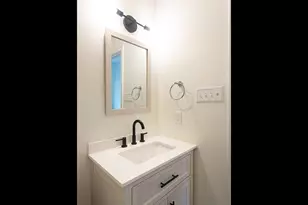 1404 Norwalk Ln, Austin, TX 78703 - Photo 13