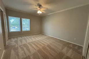 12212 Brigadoon Ln, Austin, TX 78727 - Photo 11