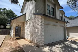 12212 Brigadoon Ln, Austin, TX 78727 - Photo 3