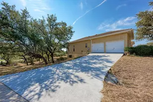 634 Broken Hills Dr, Horseshoe Bay, TX 78657 - Photo 33