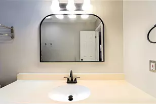 5608 Cougar Dr, Austin, TX 78745 - Photo 11