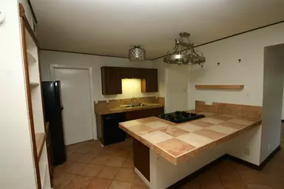 6702 Isabelle Drive, Austin, TX 78752 - Photo 3