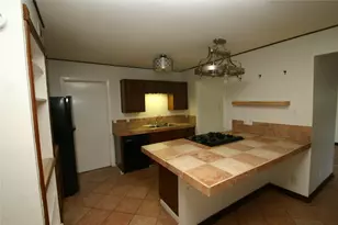6702 Isabelle Dr, Austin, TX 78752 - Photo 3