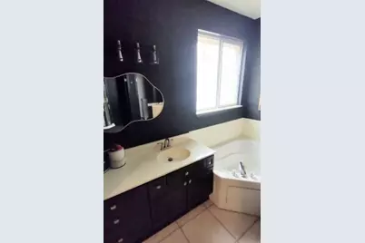 11914 Loomis Drive, Austin, TX 78738 - Photo 13
