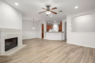 4605 Rolling Water Dr, Pflugerville, TX 78660 - Photo 9