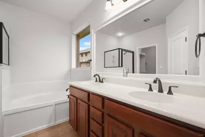 4605 Rolling Water Drive, Pflugerville, TX 78660 - Photo 15