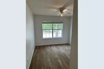 18312 Crestwind Lane, Elgin, TX 78621 - Photo 7