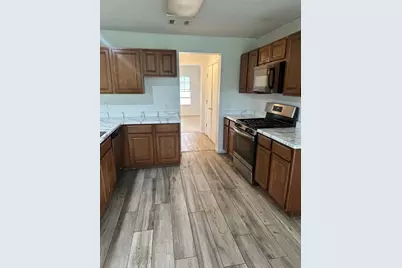 18312 Crestwind Lane, Elgin, TX 78621 - Photo 5