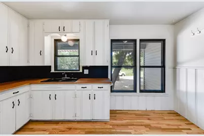 13813 Ann Place #A, Austin, TX 78728 - Photo 11