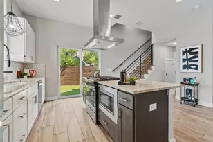 5609 Tura Ln, Austin, TX 78721 - Photo 15