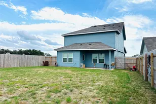 513 Pickel Dr, Rockdale, TX 76567 - Photo 11