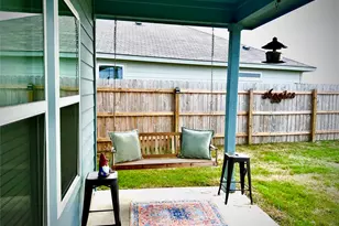 513 Pickel Dr, Rockdale, TX 76567 - Photo 9