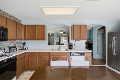 718 Blair Avenue, Bastrop, TX 78602 - Photo 11