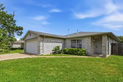 718 Blair Avenue, Bastrop, TX 78602 - Photo 29