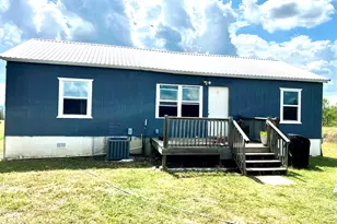 136 Fm 2239 Rd, Paige, TX 78659 - Photo 5