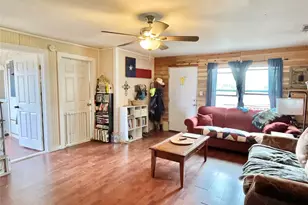 136 Fm 2239 Rd, Paige, TX 78659 - Photo 21