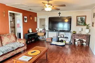 136 Fm 2239 Rd, Paige, TX 78659 - Photo 5