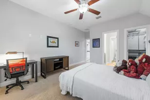 12013 Palisades Pkwy, Austin, TX 78732 - Photo 27